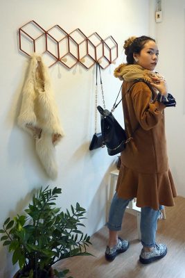 wall mounted coat rack